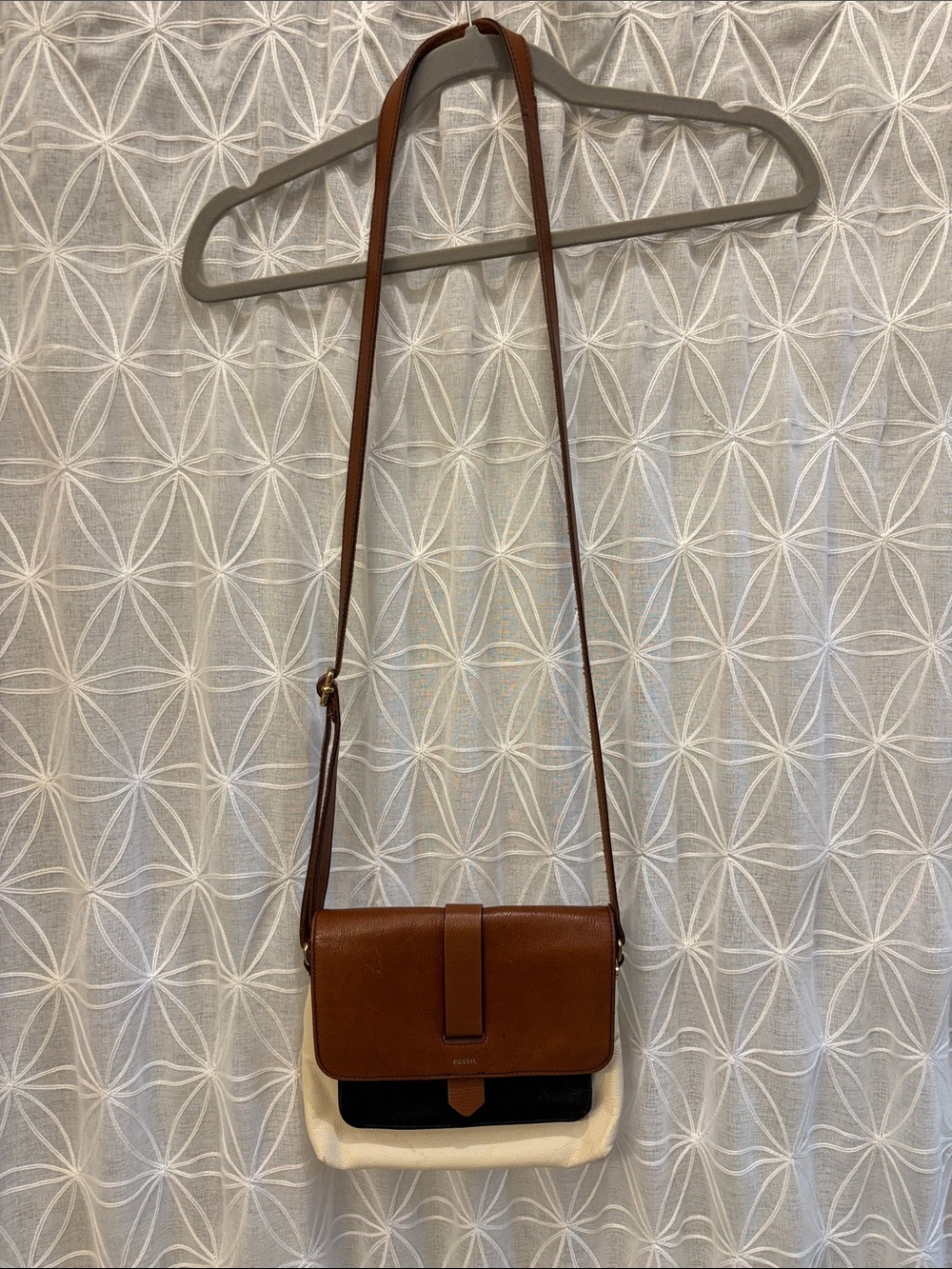 Fossil Tri-Tone Leather Crossbody in Brown, Black, Cream - Picture 2 of 13